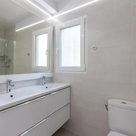 Вилла Hibiscus By Sun & Sea Homes *