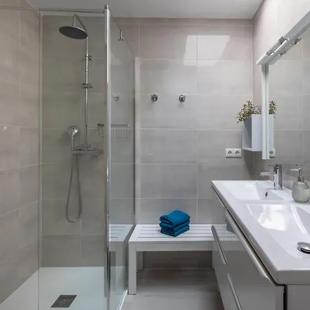 Hibiscus By Sun & Sea Homes Вилла