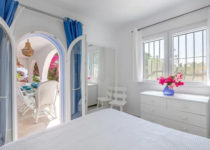 Hibiscus By Sun & Sea Homes Villa *