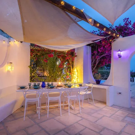 Hibiscus By Sun & Sea Homes *