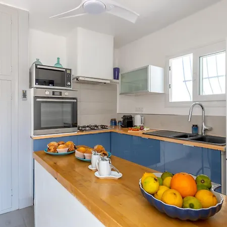 Hibiscus By Sun & Sea Homes