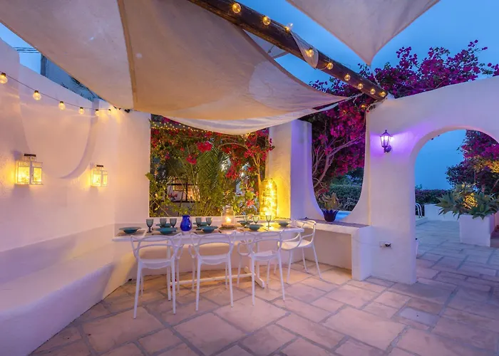 Hibiscus By Sun & Sea Homes *